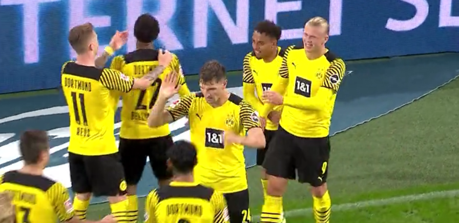  霍芬海姆年轻门将屡献神扑，力保球门不失全身而退